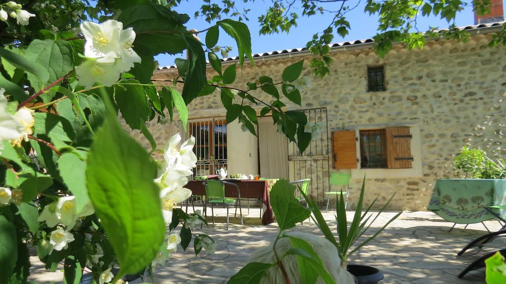 Les Gites D'Eliane Laragne Exterior photo
